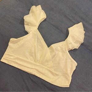 SHEIN White Cropped Top